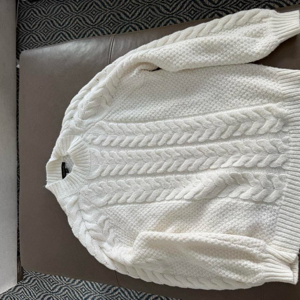 Ann Taylor White Cable Knit Sweater